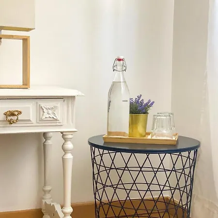 Séjour chez l'habitant Offshore Rustic House *