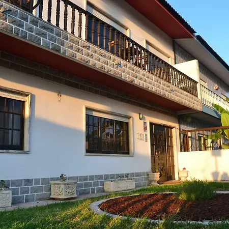 Offshore Rustic House 홈스테이