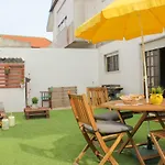 Homestay Offshore Rustic House *