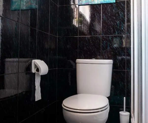 Offshore Rustic House *