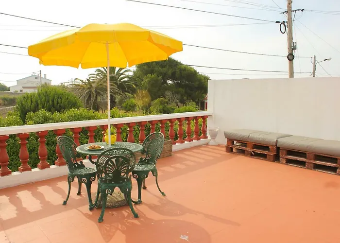 منزل للإقامة Offshore Rustic House