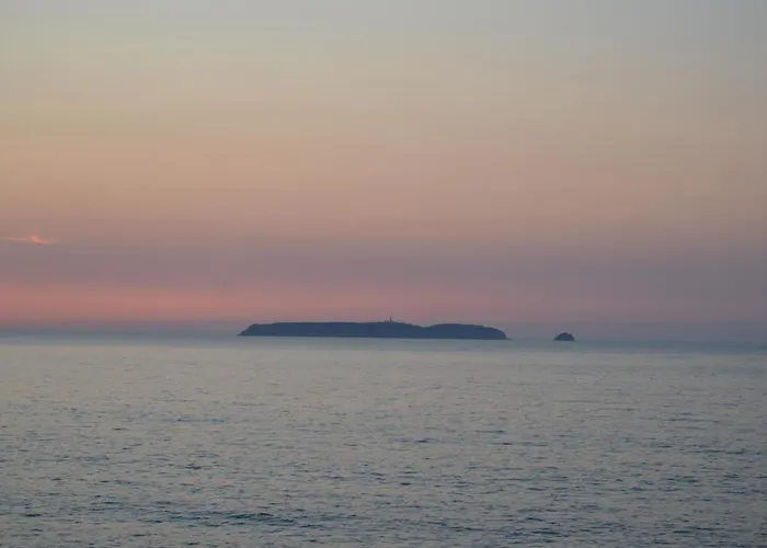 منزل للإقامة Offshore Rustic House *